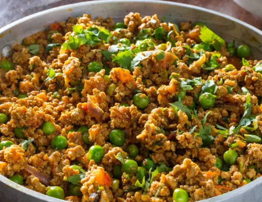Kheema Mutter